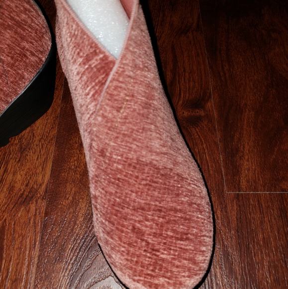 NQOT! Bernie Mev Faux Suede Wedge [Soft Merlot color] - Picture 2 of 8